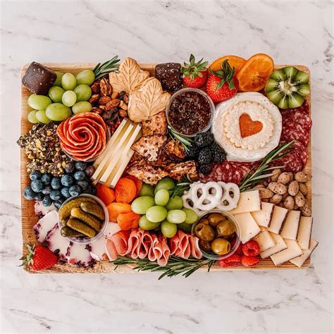 Charcuterie Board Gift Ideas: The Perfect Present for Food Lovers